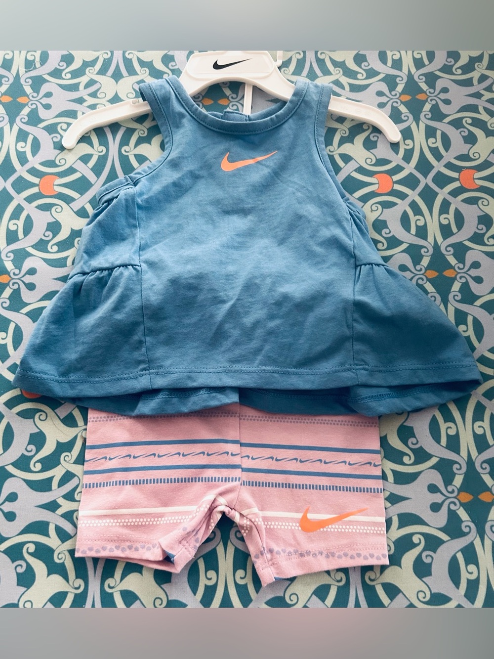 Nike Toddler Flare Top & Shorts Set 12 Mos. NEW - Picture 1 of 5